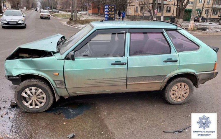 Фото пре-служби полку патрульної поліції Кривого Рогу