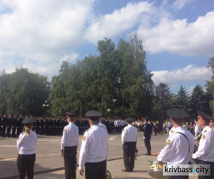 Вступая в ряды курсантов торжественно клянусь..., - в Кривом Роге 125 новобранцев стали курсантами (ФОТО)