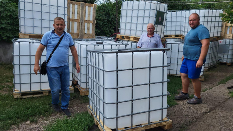 Мешканців Криворізького району забезпечують водою та ємностями для її зберігання – Євген Ситниченко