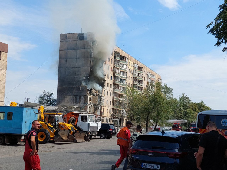 Ракетний удар по Кривому Рогу, будівництво водогону та економія електроенергії: дайджест головних новин за тиждень