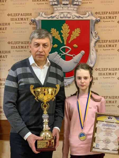 12-летняя школьница из Кривого Рога стала серебряным призером чемпионата Украины по шахматам