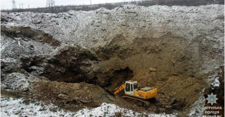 В Кривом Роге группа злоумышленников раскапывала карьер (ФОТО)