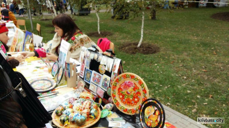 В Кривом Роге состоялся 1-й Международный фестиваль казацкой песни (ФОТОРЕПОРТАЖ)