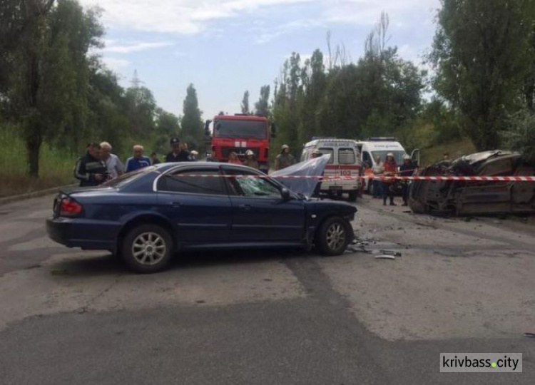 В результате аварии в Кривом Роге пострадали два водителя (ФОТО)