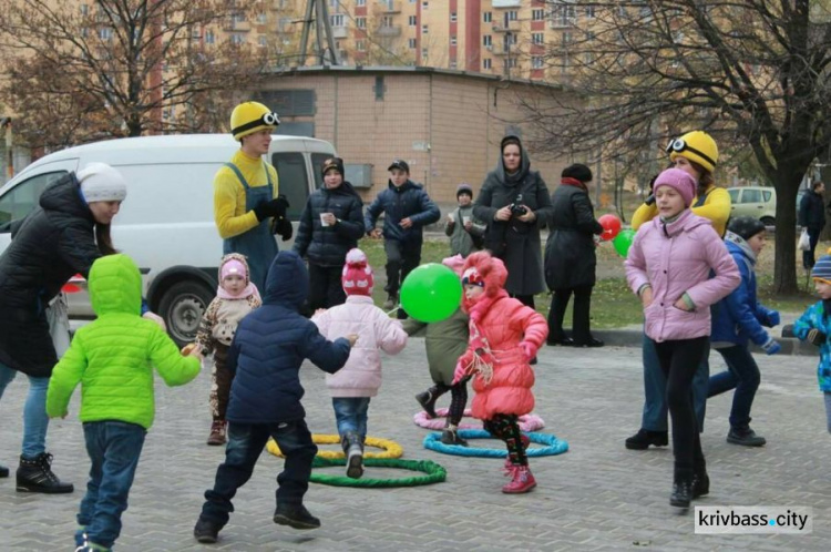 В Кривом Роге на Восточном-2 прошел праздник - открытие обновленных улиц (ФОТОРЕПОРТАЖ)