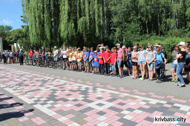 Юные криворожане соревновались в биатлоне и «весело стартовали» (ФОТО)