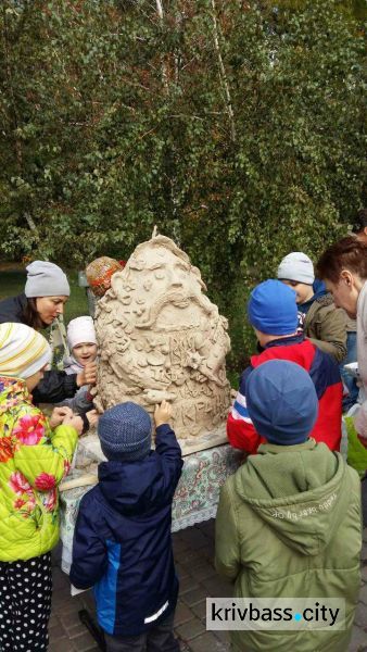 В Кривом Роге провели акцию «С глиной в руках, с мыслями о вечном» (ФОТО)