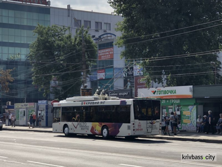 В Кривом Роге продлили ещё два маршрута троллейбуса после выезда на линию 7 новых машин