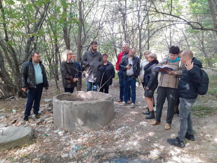 В Кривом Роге экологи ищут источники загрязнения реки Саксагань