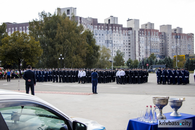 Вступая в ряды курсантов торжественно клянусь..., - в Кривом Роге 125 новобранцев стали курсантами (ФОТО)