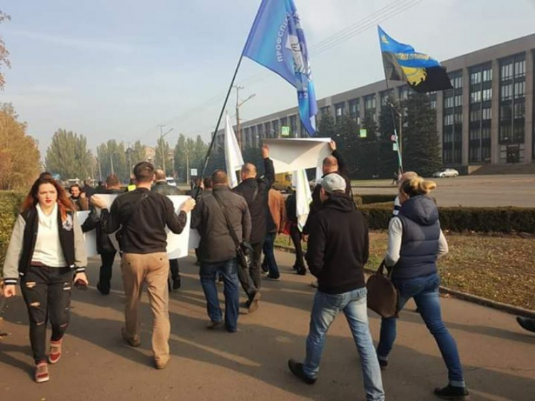 Представители профсоюзов Кривого Рога вышли на митинг в поддержку шахтёров (ФОТО)