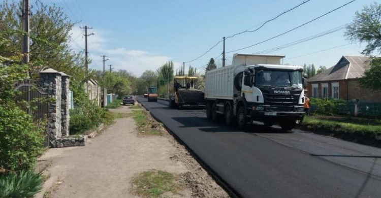 В Кривом Роге продолжаются работы по ремонту дорог (ФОТОФАКТ)