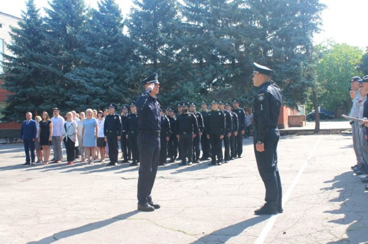 В Кривом Роге открылась полицейская академия для патрульных (фото)