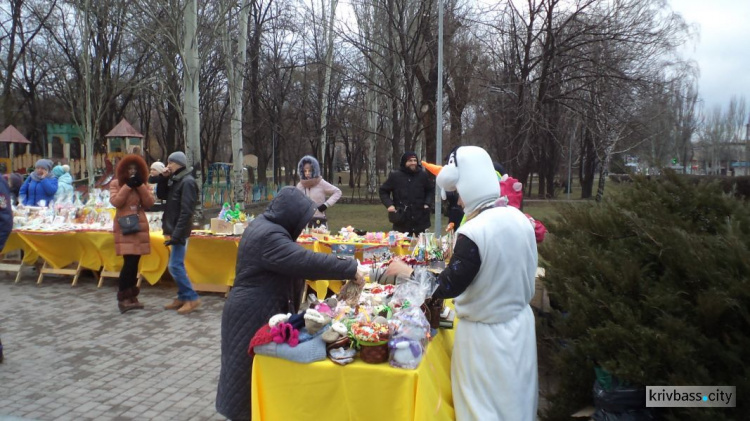 Криворожская лесная красавица: в городе прошло торжественное открытие городской ёлки (ФОТОРЕПОРТАЖ)