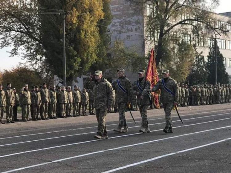 Двойной праздник и торжественное награждение военнослужащих 17 танковой Криворожской бригады (ФОТО)