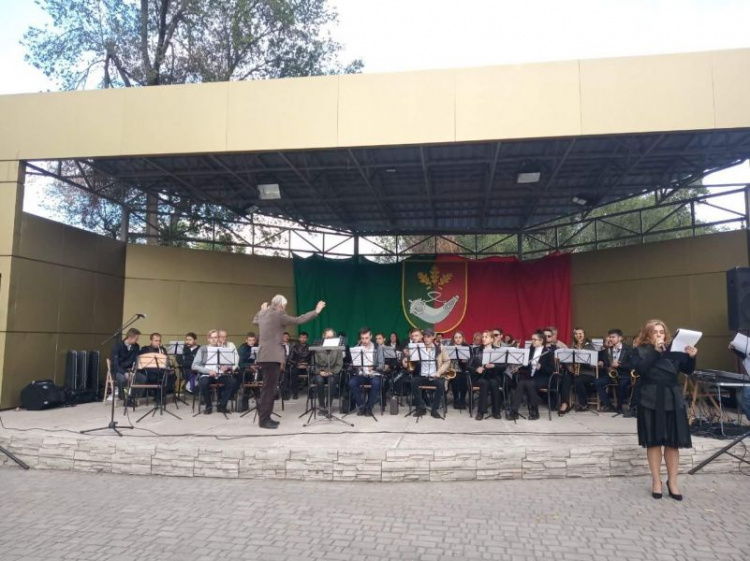 В городе прошел фестиваль духовых оркестров "Криворiзькi сурми" (фото)