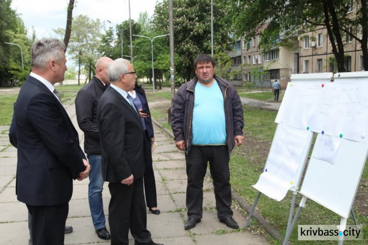 Бульвар Василевского в Кривом Роге осветят современными лед-лампами (ФОТО)