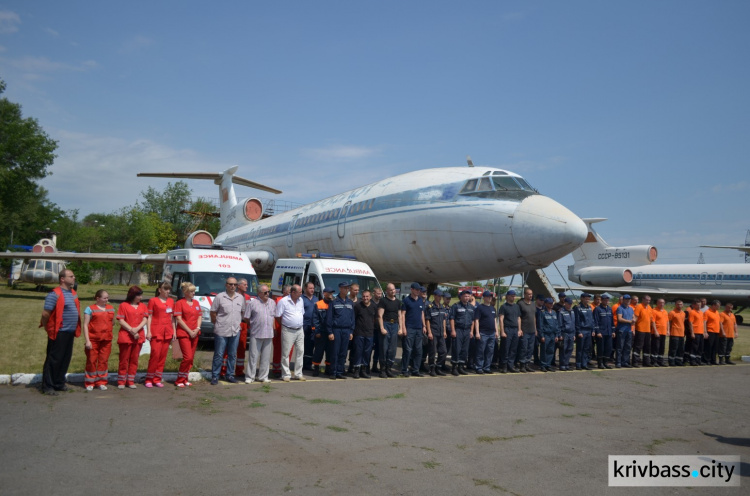 В Криворожском аэропорту совершена «аварийная посадка» (ФОТО)