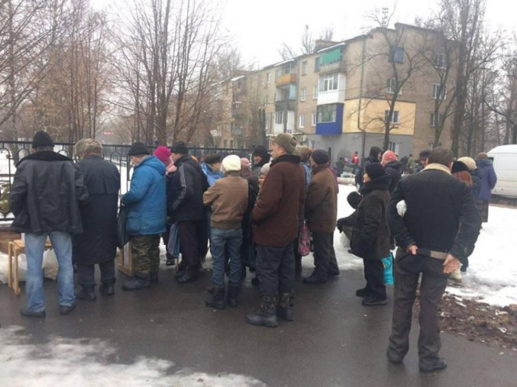 Подарок старичкам: в Кривом Роге волонтеры собирают помощь для дома престарелых