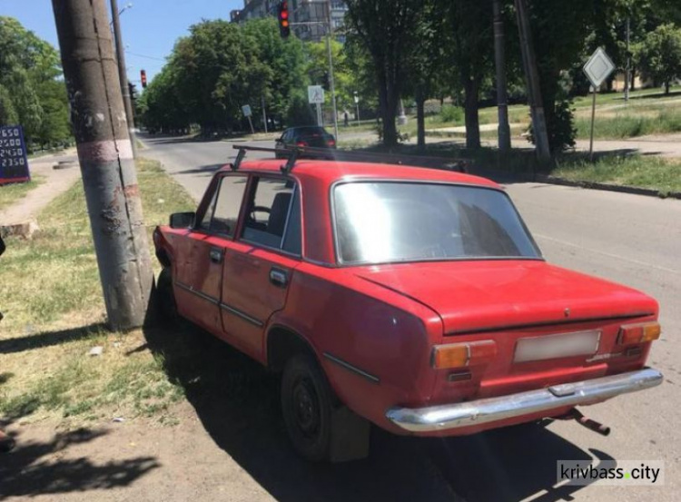 В Кривом Роге легковушка сбила 12-летнюю девочку (ФОТО)