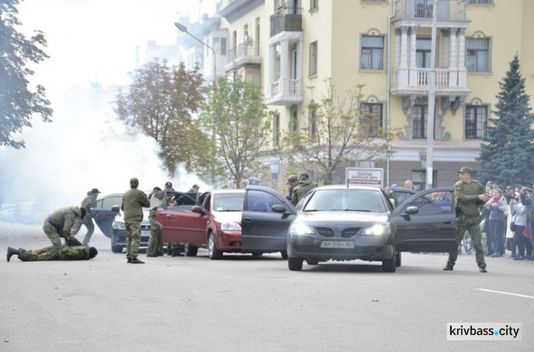 В Кривом Роге состоялась присяга на верность Украинскому народу (ФОТОРЕПОРТАЖ)