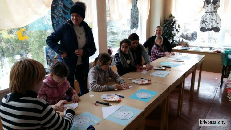 В одном из районов Кривого Рога провели мастер-классы для детей с ограниченными возможностями (ФОТОРЕПОРТАЖ)