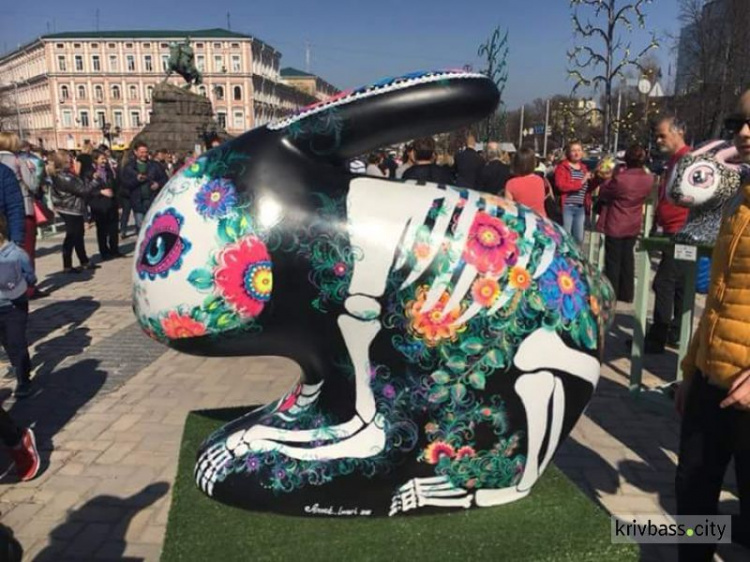 Криворожане участвуют в фестивале пасхальных зайцев и писанок в Киеве (ФОТОРЕПОРТАЖ)