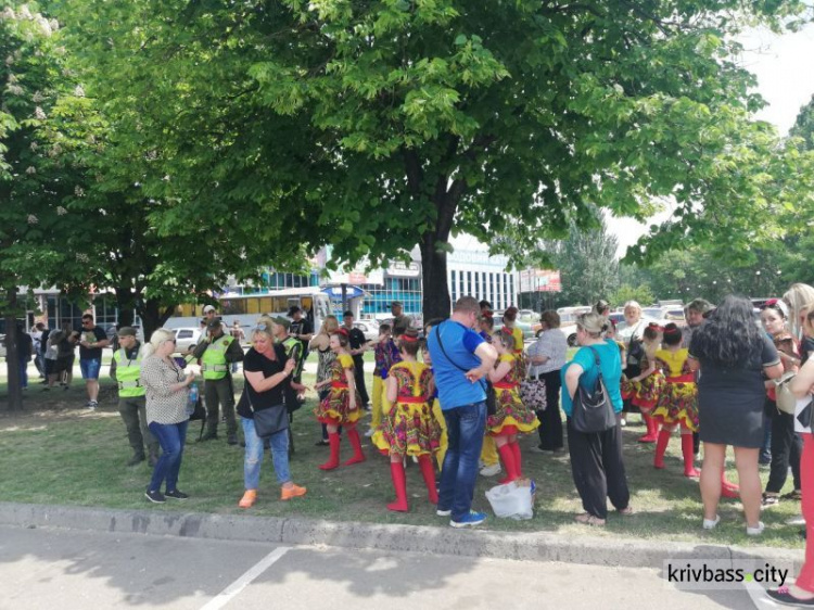 Битва сильнейших: в Кривом Роге проходит Чемпионат по стронгмену (фото)