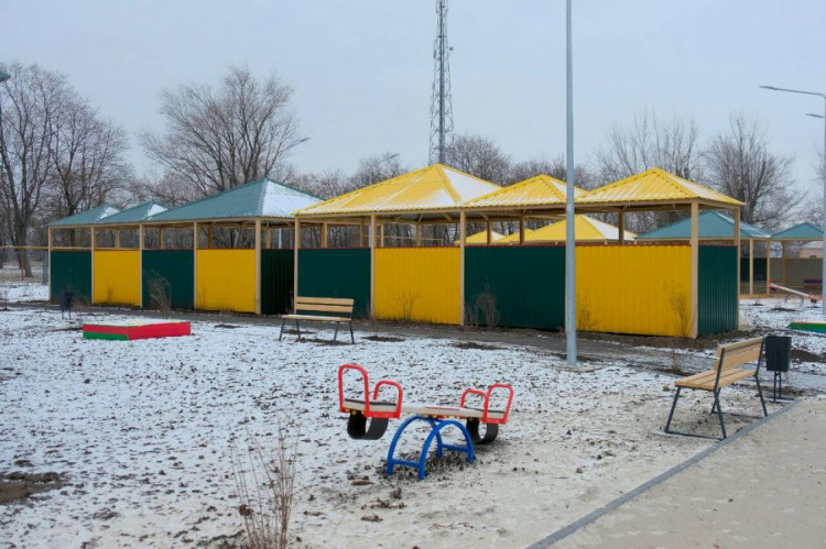 Под Кривым Рогом провели реконструкцию и увеличили детский сад (фото)