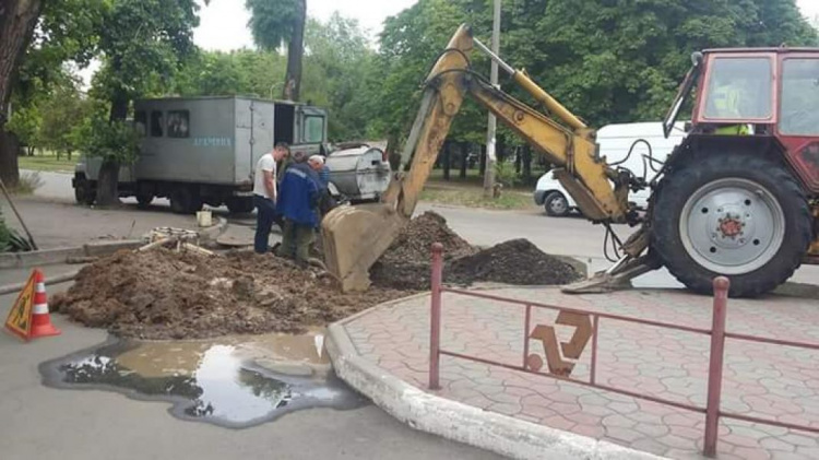 В Кривом Роге конролируют благоустройство после аварийно-ремнотных работ (ФОТО)