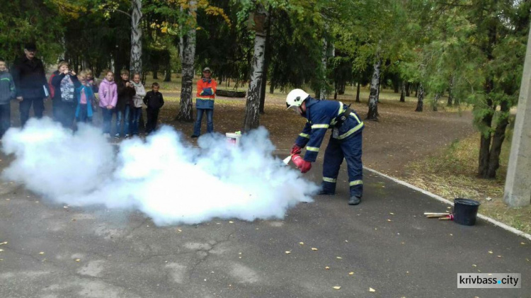 Спасатели Кривого Рога провели акцию "Предупредить! Спасти! Помочь!" (ФОТО)