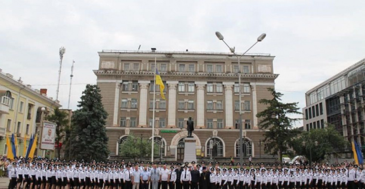 У Кривому Розі відбувся випускний курсантів університету внутрішніх справ