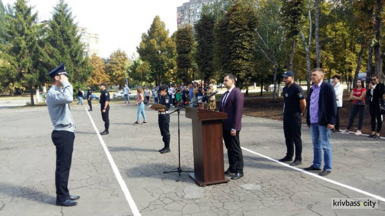 В Кривом Роге новобранцы пополнили ряды патрульных (ФОТО)