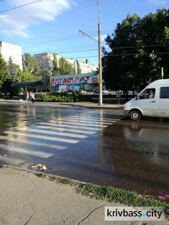 В Кривом Роге "затопило" микрорайон Заречный (ФОТОФАКТ)