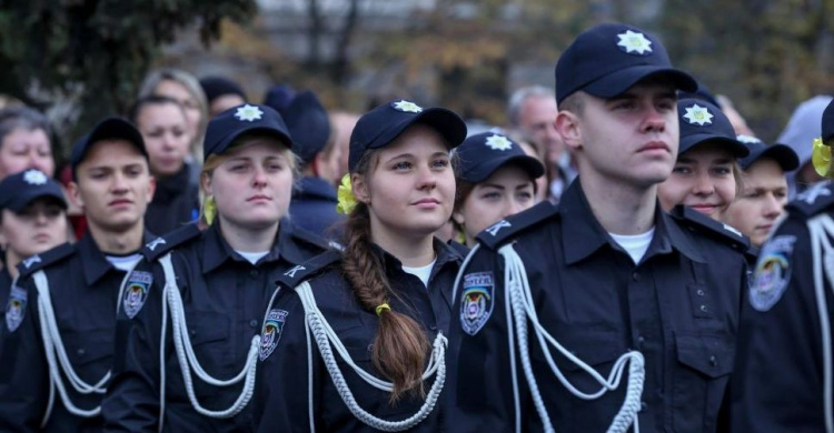 В Кривом Роге в День защитника Украины примут присягу будущие копы