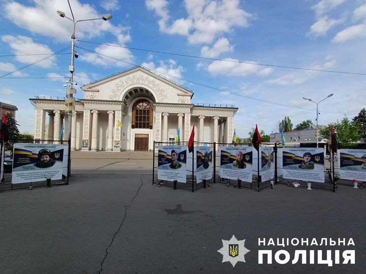 У Кривому Розі чоловік справив свої природні потреби біля Меморіалу Героїв: що йому загрожує