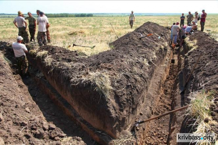 63 советских солдата, каски и радиостанция – результаты экспедиции «Освобождение Кривбасса» (ФОТО)