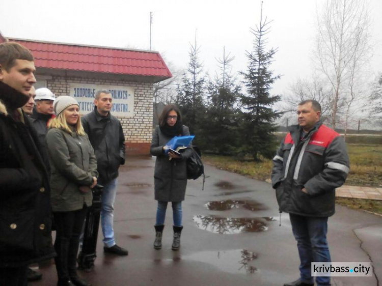 Метинвест показал журналистам Кривой Рог с глубины 527 метров (ФОТО+ВИДЕО)