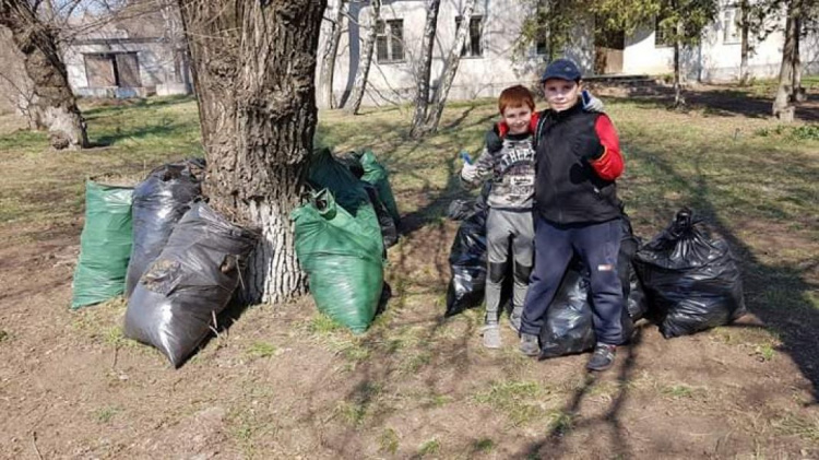 Громада Новополья под Кривым Рогом присоединилась к экоакции (фото)