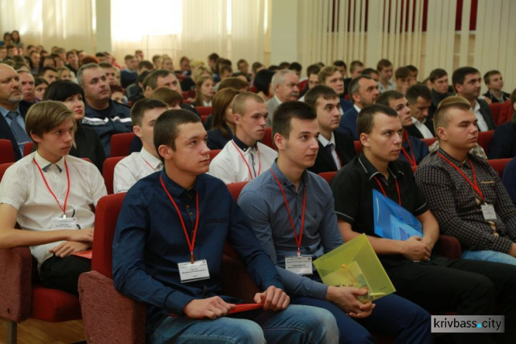 У криворожских студентов появился собственный Центр охраны труда (ФОТО)