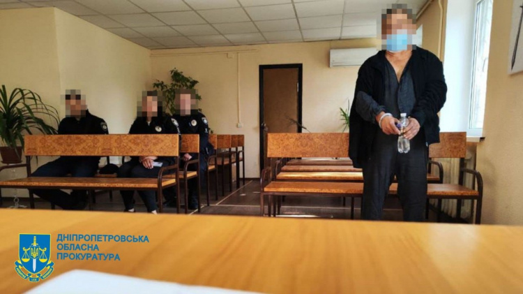 Криворіжець задовольняв сексуальні потреби з дитиною: педофіл на лаві підсудних