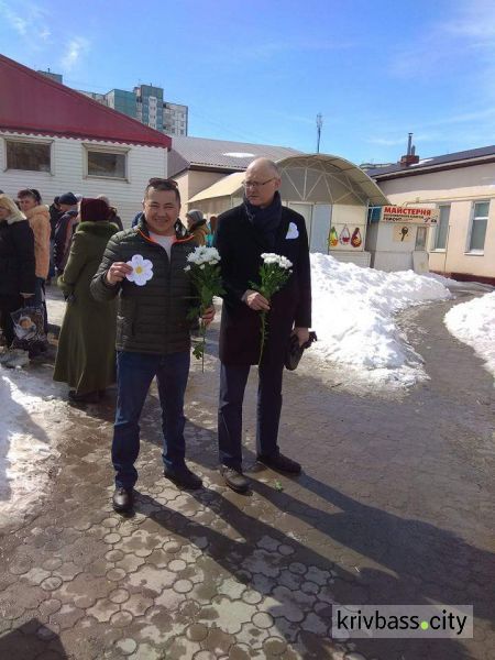 В Кривом Роге прошла акция "Квiтни, а не хворiй. Зупинимо туберкульоз" (ФОТОРЕПОРТАЖ)