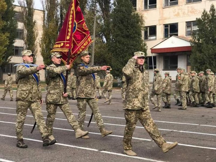 Двойной праздник и торжественное награждение военнослужащих 17 танковой Криворожской бригады (ФОТО)