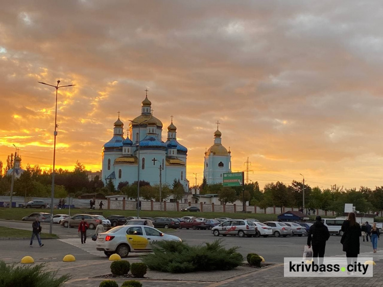 Розірвати всі договори Кривого Рогу та упц мп – дубль два: на сайті міської ради створили нову петицію