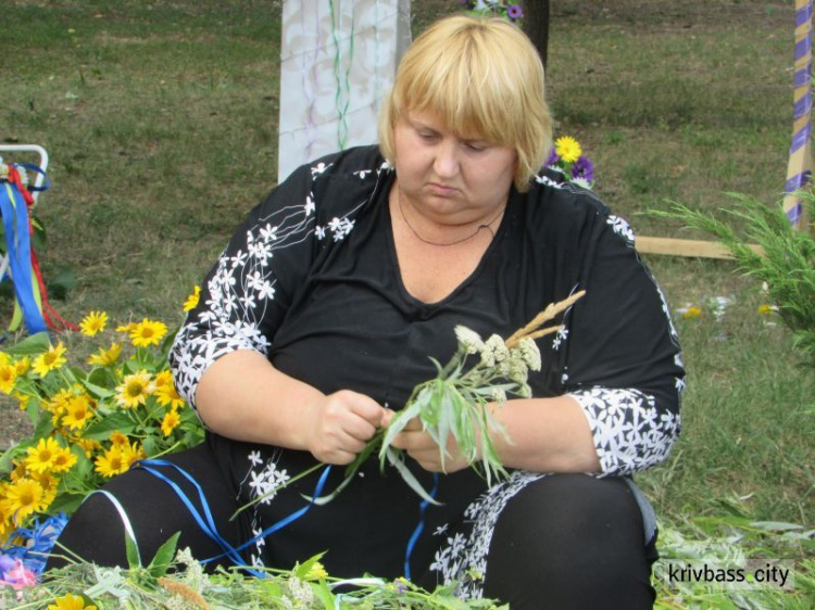 В Кривом Роге проходят массовые купальские гулянья